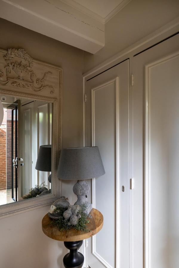 ליוורדן Heritage 17Th Century City Apartment Monsieur Philippe מראה חיצוני תמונה